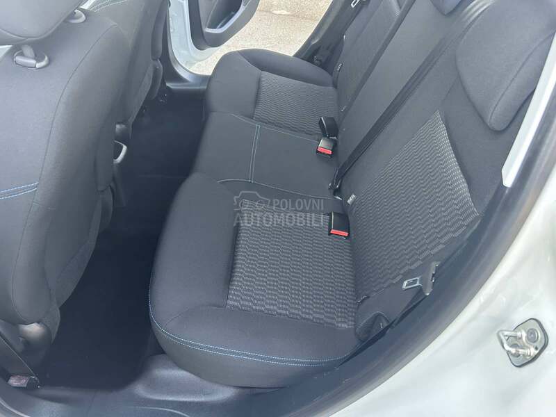 Peugeot 208 1,2 83000 K M CH