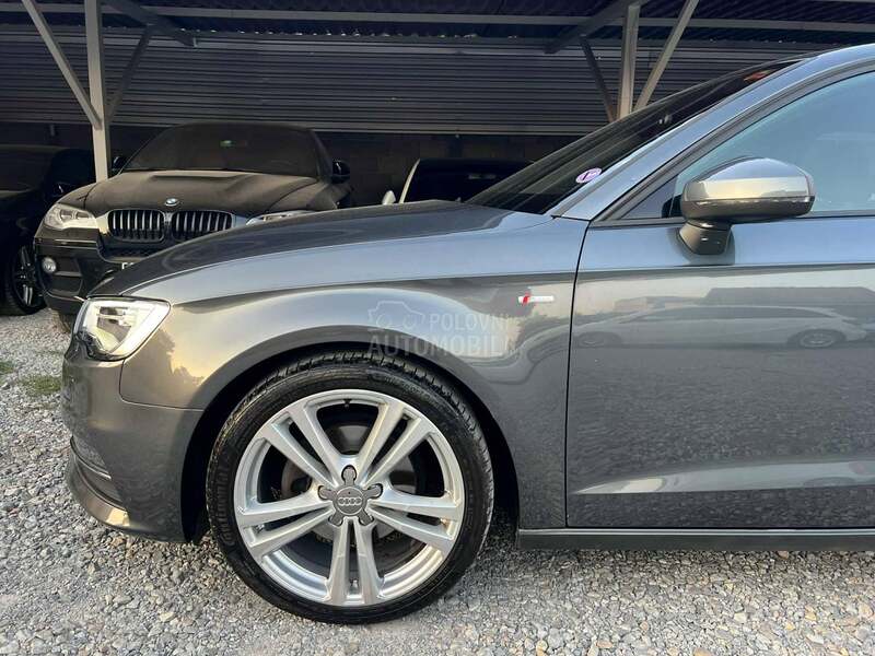 Audi A3 S line/S-Tron/ACC