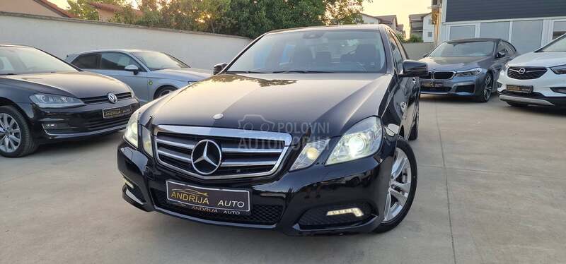 Mercedes Benz E 200 AVANTGARDE
