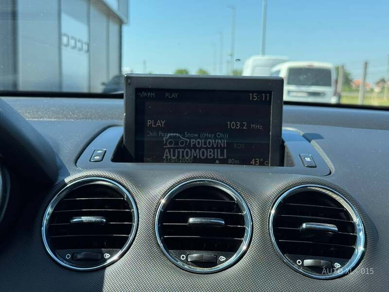 Peugeot 308 1.6 HDI / NAV / PANO