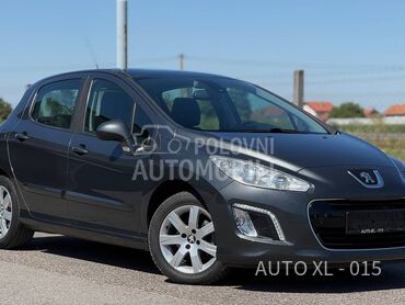 Peugeot 308 1.6 HDI / NAV / PANO