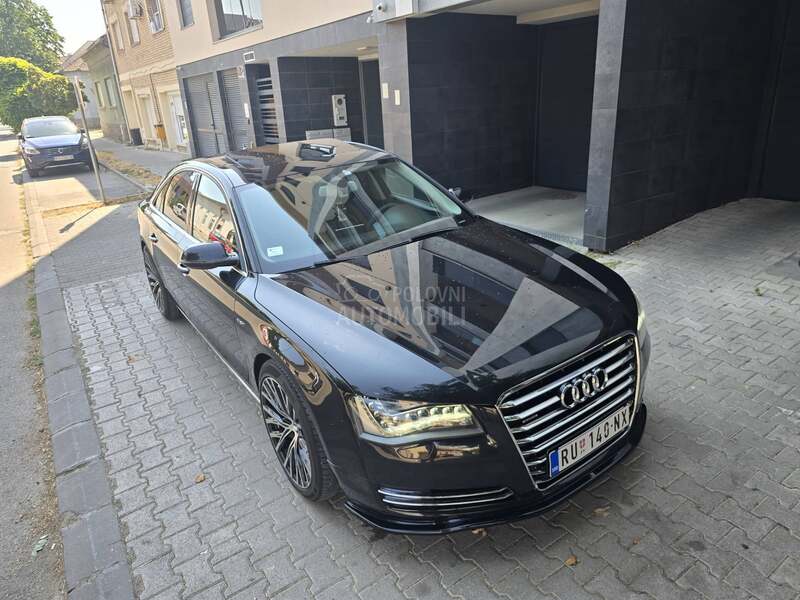 Audi A8 