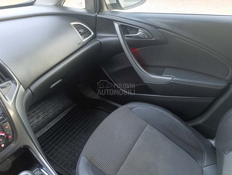 Opel Astra J 1.7 cdti Cosmo