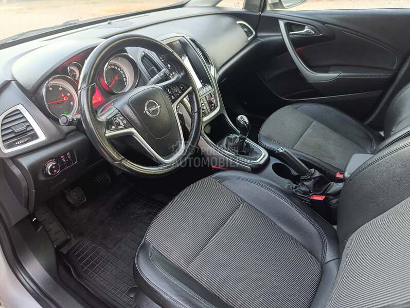 Opel Astra J 1.7 cdti Cosmo