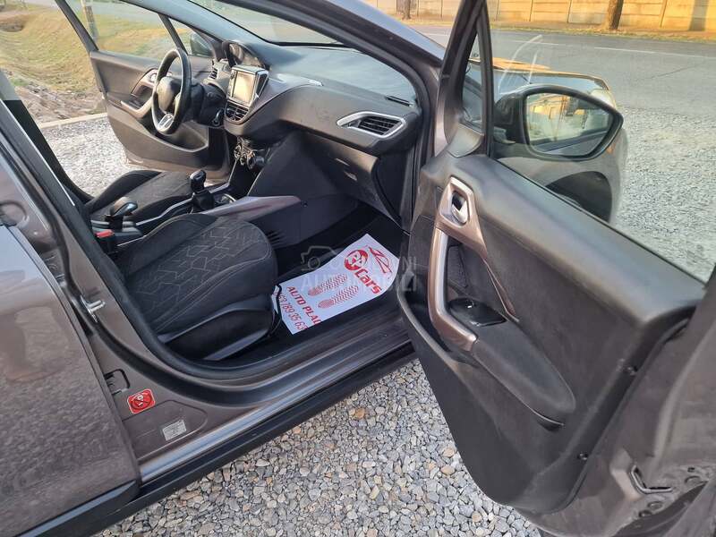 Peugeot 2008 1.4 HDI