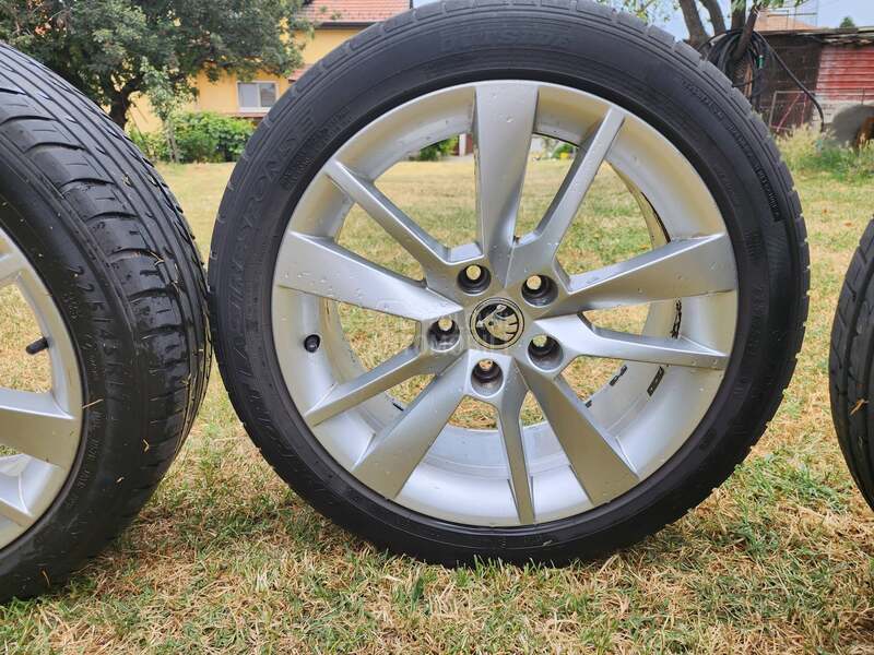 Aluminijumske felne Oktavia original 17" 5 x 112