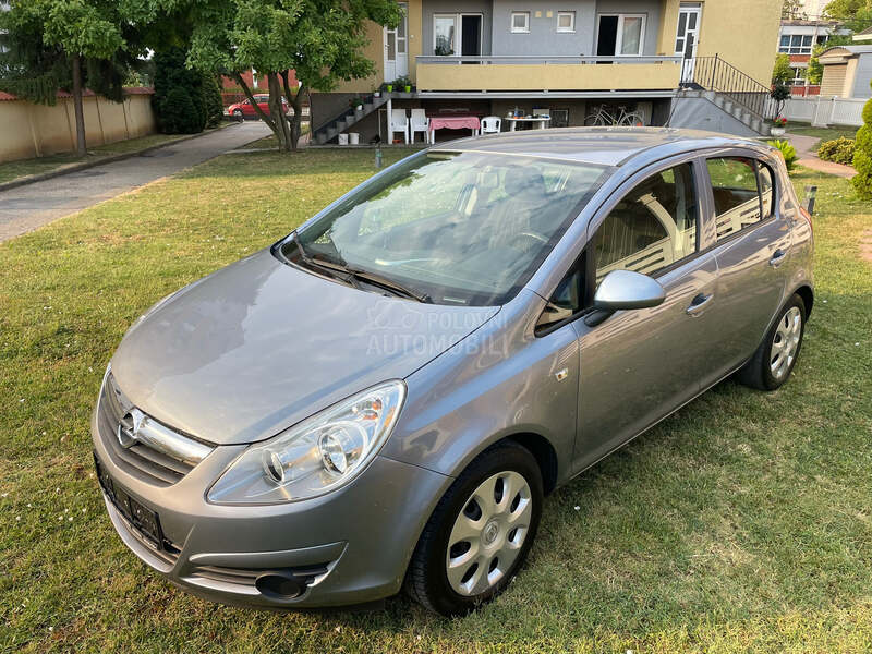 Opel Corsa D 1.2 16 V