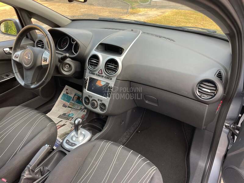 Opel Corsa D 1.2 16 V