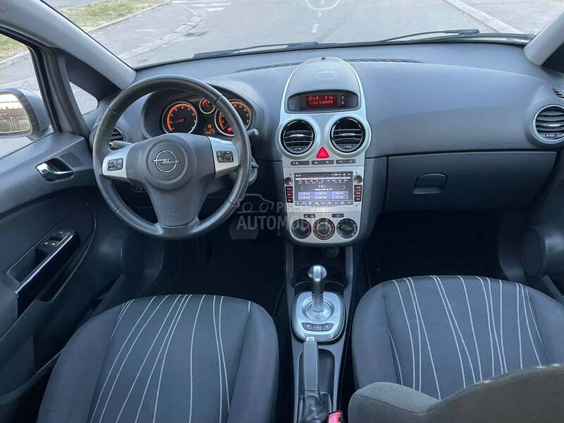 Opel Corsa D 1.2 16 V