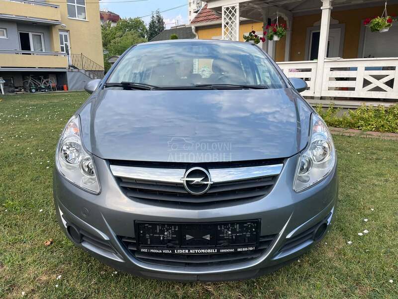 Opel Corsa D 1.2 16 V
