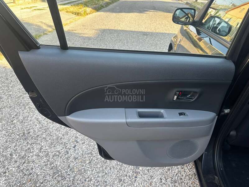 Subaru Justy 1.0 i