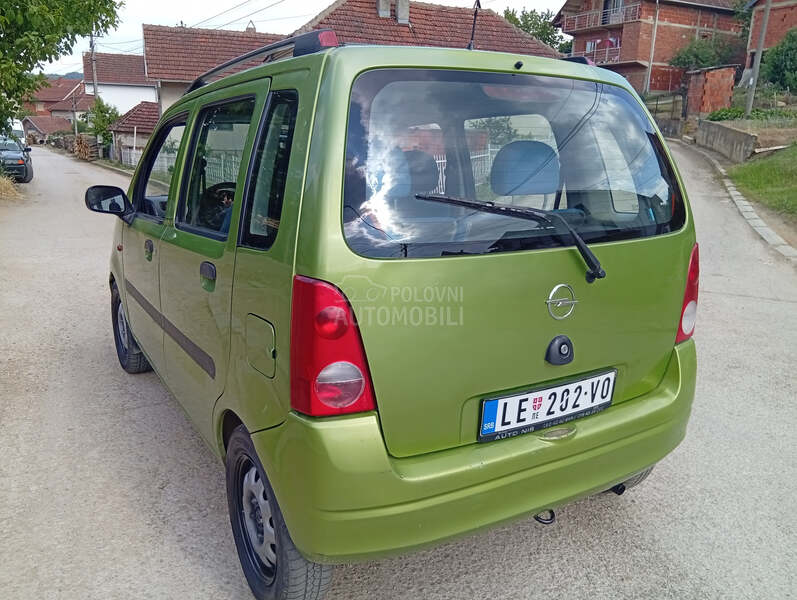 Opel Agila 1.0 B