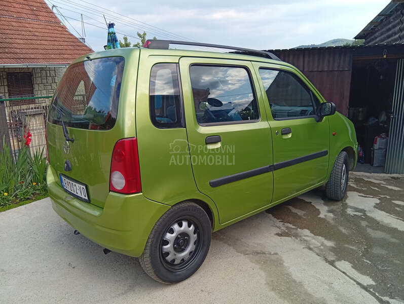 Opel Agila 1.0 B