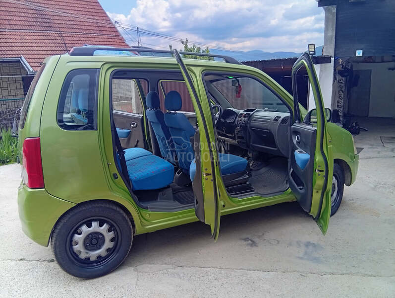 Opel Agila 1.0 B