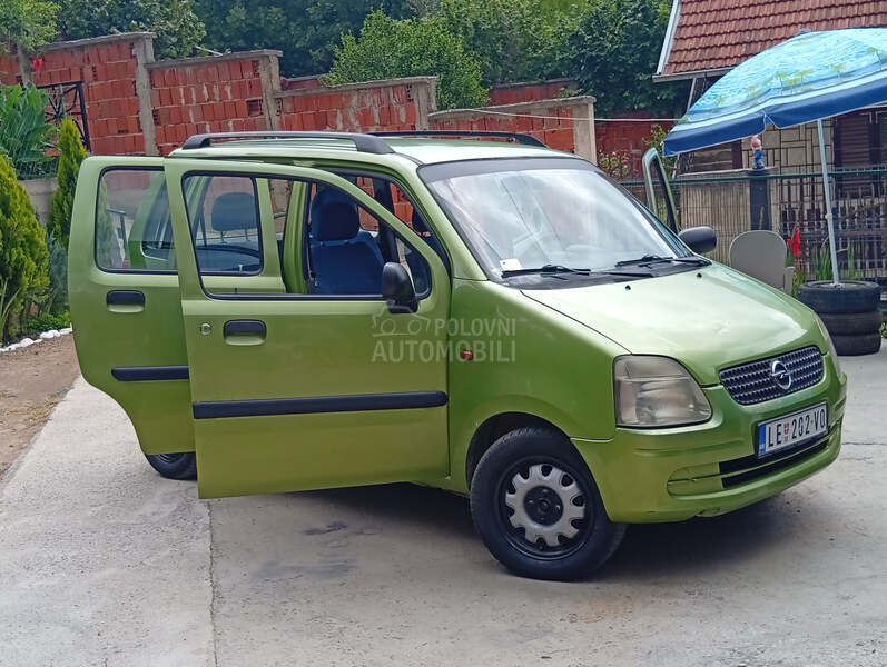 Opel Agila 1.0 B
