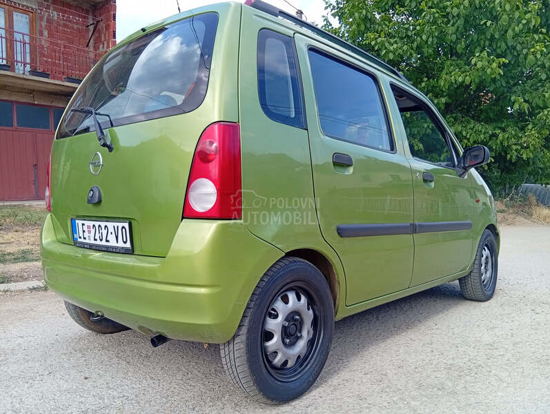 Opel Agila 1.0 B