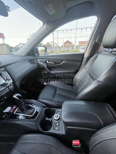 Nissan X-Trail 2.0 dCi TEKNA 4WD