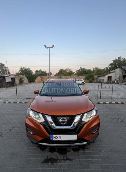 Nissan X-Trail 2.0 dCi TEKNA 4WD