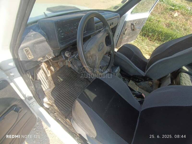 Lada Niva 1.7i