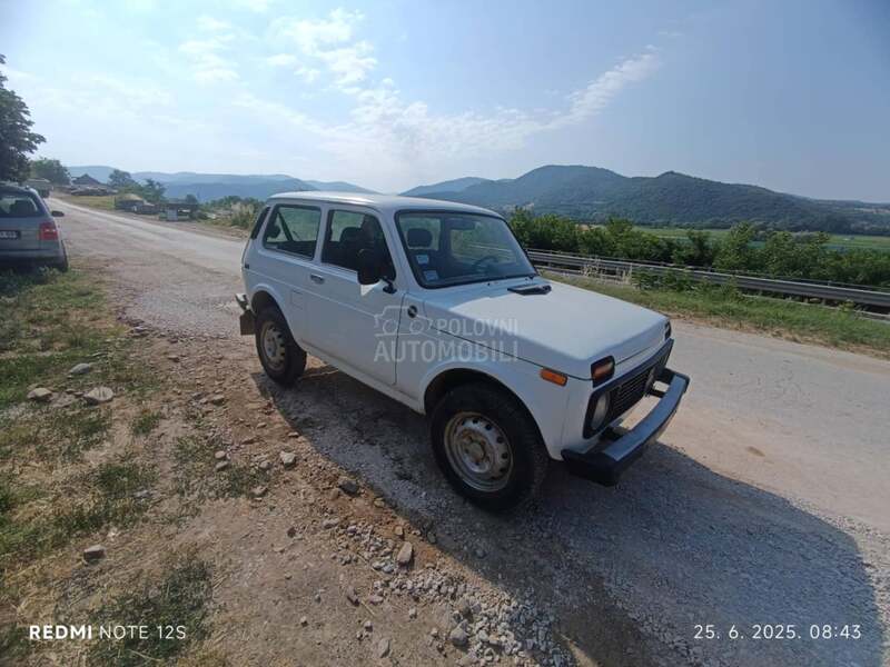 Lada Niva 1.7i
