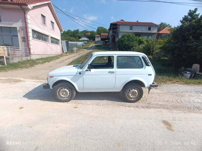 Lada Niva 1.7i
