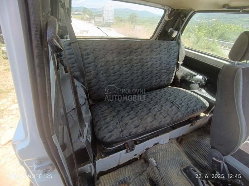 Lada Niva 1.7i