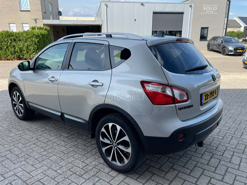 Nissan Qashqai 1.6b pano kam senz