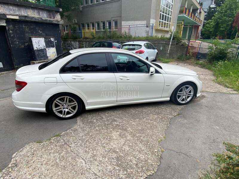 Mercedes Benz C 200 