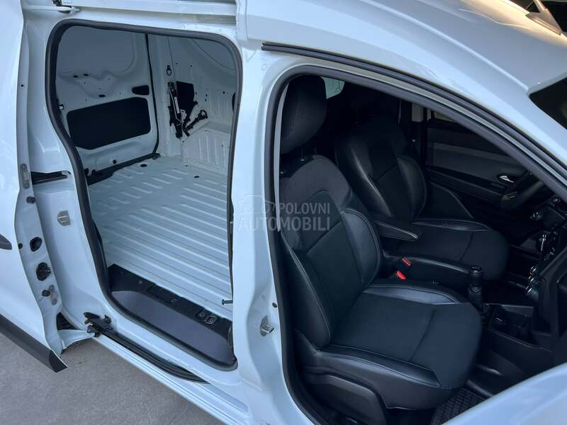 Renault Express 