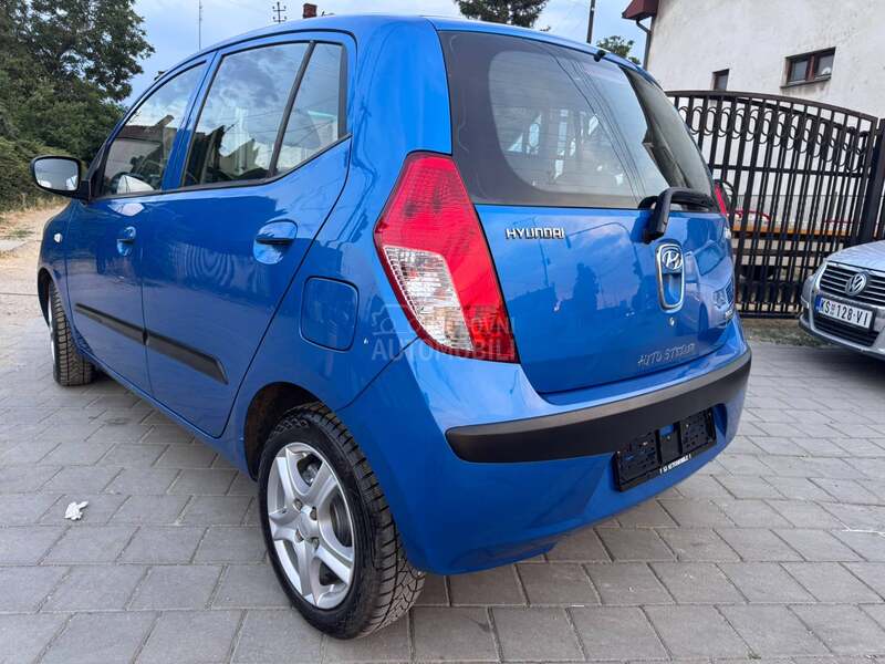 Hyundai i10 1,2 BEN ŠVAJ NOV