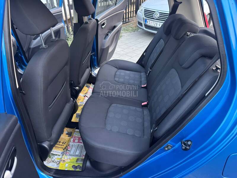 Hyundai i10 1,2 BEN ŠVAJ NOV