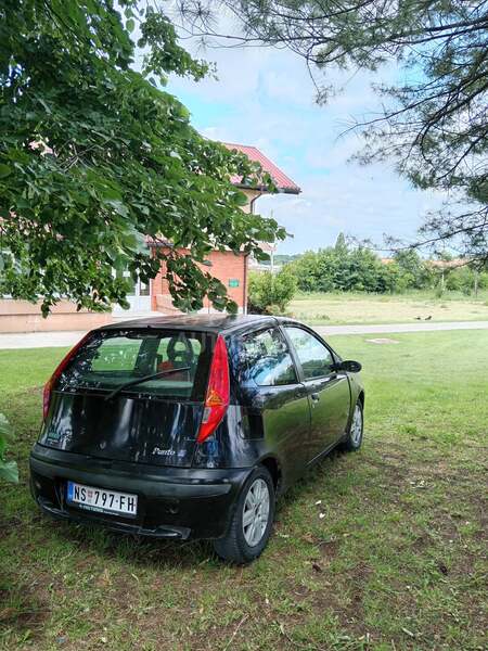 Fiat Punto reg