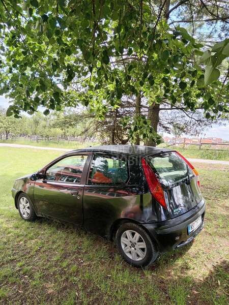 Fiat Punto reg