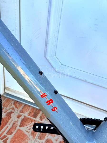 BMC Urs carbon