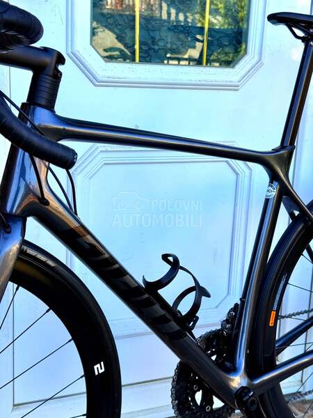 Giant Tcr 28