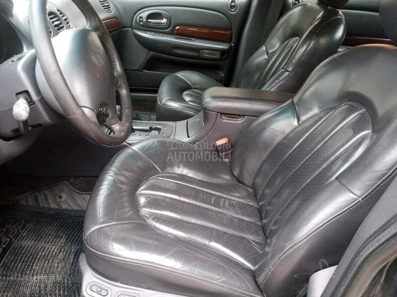 Chrysler 300M 2700