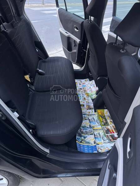 Toyota Yaris 1,3 BEN ŠVAJ NOV