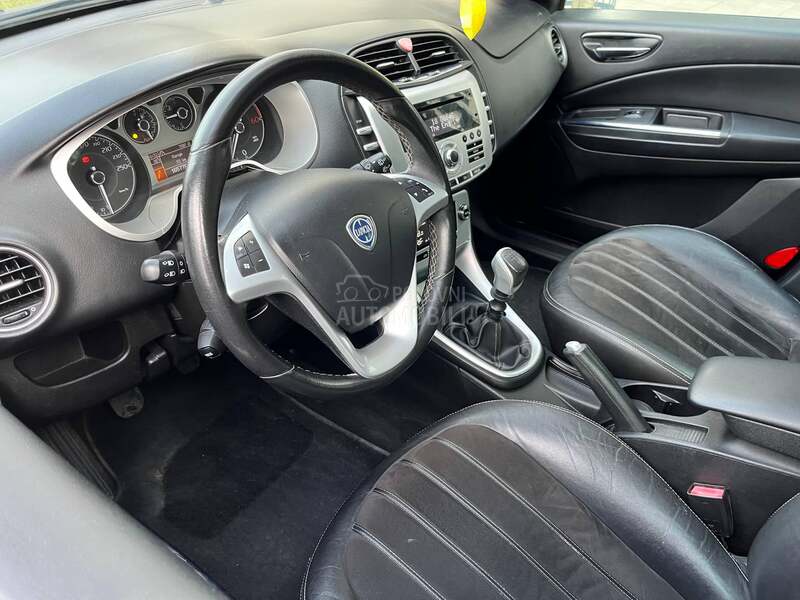 Lancia Delta T.W.I.N.T.U.R.B.O