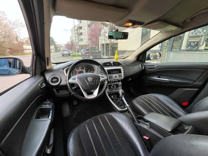 Lancia Delta T.W.I.N.T.U.R.B.O
