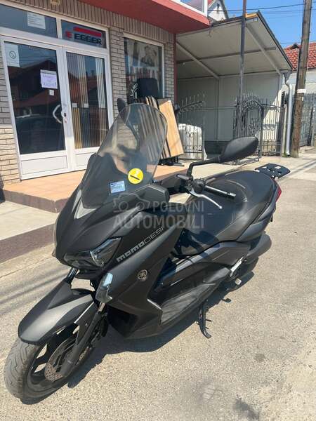 Yamaha x max