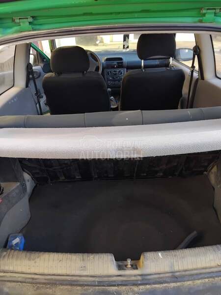 Opel Corsa B 