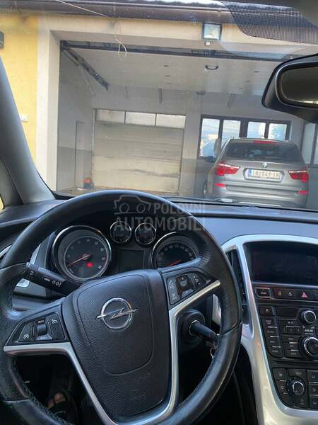 Opel Astra J 1.4 TOOP