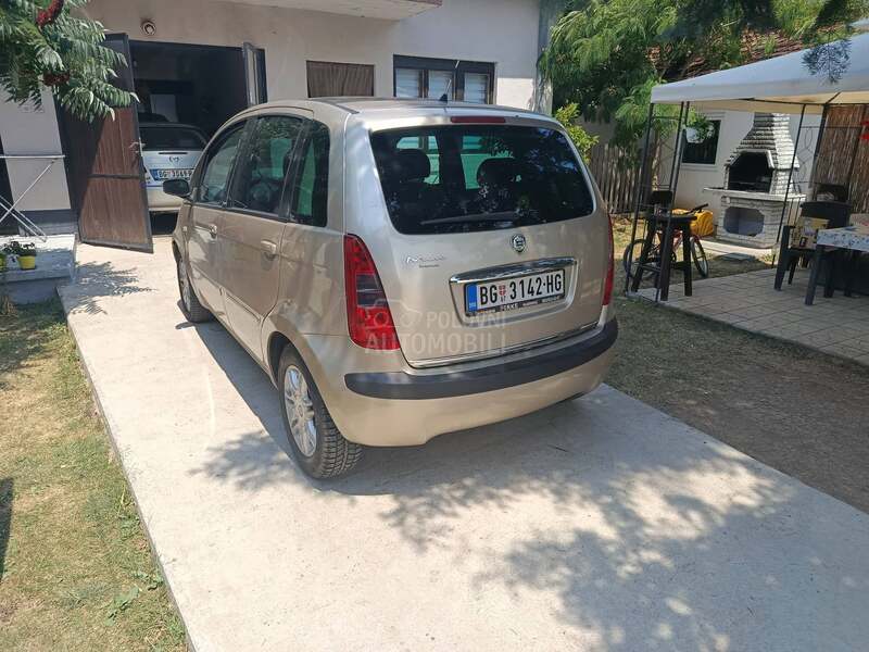 Lancia Musa 