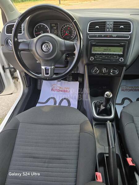 Volkswagen Polo FABRICKO STANJE