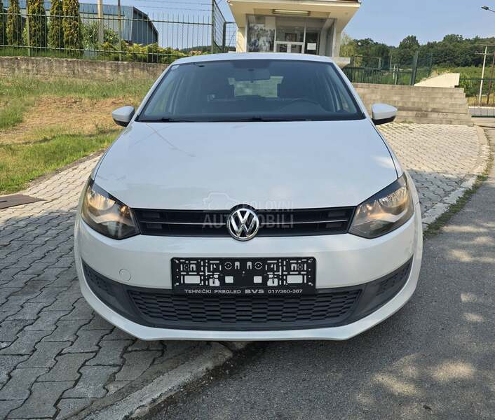 Volkswagen Polo FABRICKO STANJE