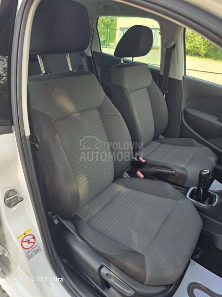 Volkswagen Polo FABRICKO STANJE