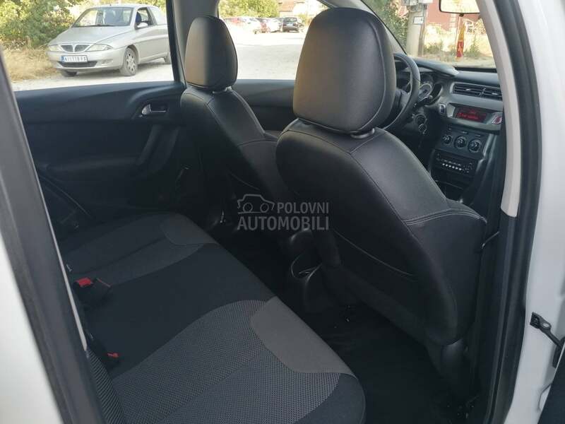 Citroen C3 1.2i SELECTION CH
