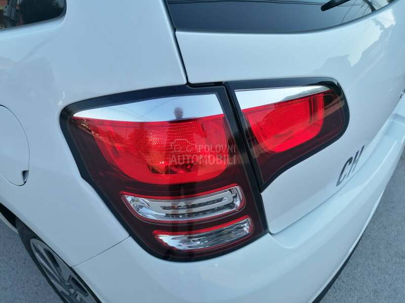 Citroen C3 1.2i SELECTION CH