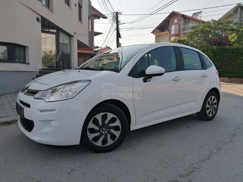 Citroen C3 1.2i SELECTION CH
