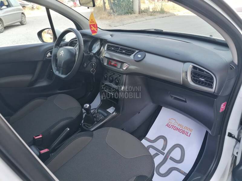 Citroen C3 1.2i SELECTION CH